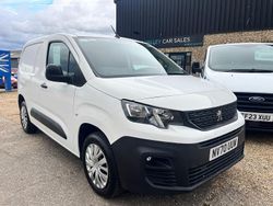 White Used 2021 Peugeot Partner Van | £7,000 (Good price)