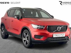 Fusion red Used 2022 Volvo XC40 R-Design SUV | £25,750 (Fair price)