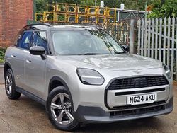 Silver Used 2024 Mini Countryman Classic SUV | £25,995 (Fair price)
