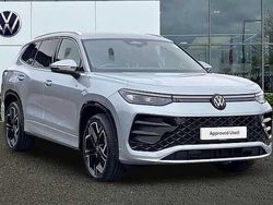 Silver Used 2025 VW Touran R-line MPV | £38,130