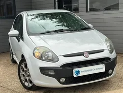 White Used 2010 Fiat Punto Evo Hatchback | £1,995 (Expensive)