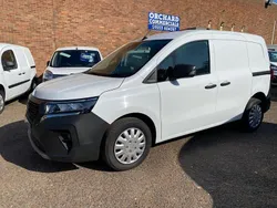 White Used 2023 Nissan Townstar Acenta MPV | £9,995 (Good price)