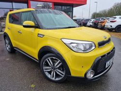 Yellow Used 2015 Kia Soul SUV | £10,995 (Expensive)