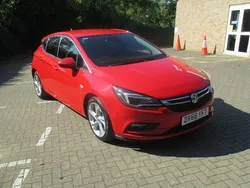 Red Used 2018 Vauxhall Astra SRi Hatchback | £6,791 (Fair price)