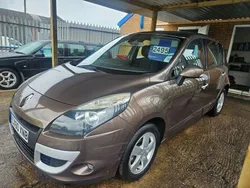 Bronze Used 2010 Renault Scénic III Dynamique MPV | £2,495 (Fair price)