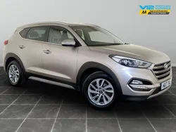 White Used 2017 Hyundai Tucson Premium SUV | £8,495 (Fair price)