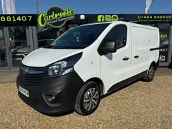 White Used 2019 Vauxhall Vivaro Van | £6,495 (Good price)