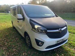 White Used 2017 Vauxhall Vivaro Sportive Van | £4,995 (Fair price)