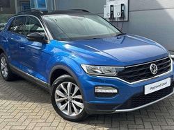 Blue Used 2019 VW T-Roc Design SUV | £13,989 (Fair price)