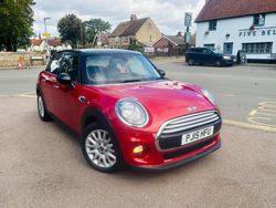 Red Used 2015 Mini Cooper Hatch Hatchback | £4,295 (Good price)