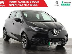 Black Used 2021 Renault Rapid GT-Line Hatchback | £9,799 (Fair price)