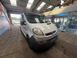 White Used 2006 Vauxhall Vivaro Van | £2,495 (Expensive)