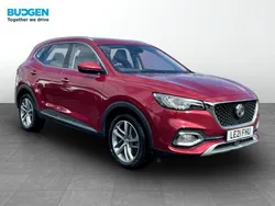 Red Used 2021 MG HS Exclusive SUV | £14,291 (Fair price)