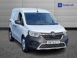 Solid mineral white New 2025 Renault Kangoo MPV | £18,499 (Good price)