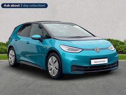 Turquoise Used 2022 VW ID.3 Pro Performance Hatchback | £16,571 (A bit pricey)