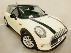 White Used 2014 Mini Cooper Hatch Hatchback | £5,249 (Expensive)