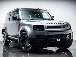 Grey Used 2022 Land Rover Defender SE Dynamic SUV | £58,995 (Fair price)