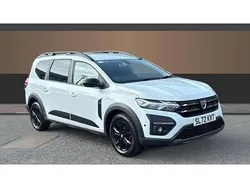 White Used 2022 Dacia Jogger Extreme MPV | £15,500 (Fair price)
