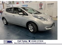 Silver Used 2012 Nissan Leaf Hatchback | £2,970 (A bit pricey)