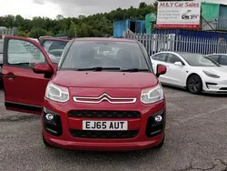 Red Used 2015 Citroën C3 Picasso PureTech MPV | £2,500 (Super price)