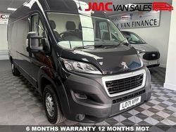 Grey Used 2022 Peugeot Boxer Van | £18,594 (Expensive)