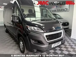 Grey Used 2022 Peugeot Boxer Van | £18,594