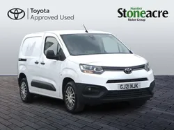 White Used 2021 Toyota Proace Van | £10,750 (Fair price)