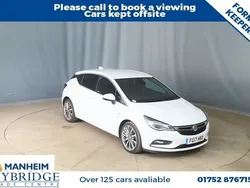 White Used 2017 Vauxhall Astra SRi Hatchback | £5,595 (Good price)