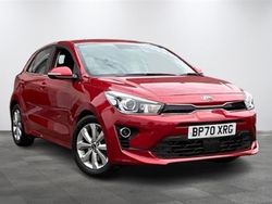 Blaze red Used 2021 Kia Rio 3 Hatchback | £13,861 (Fair price)