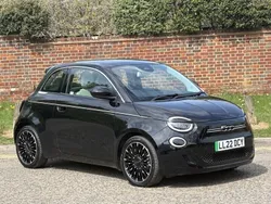 Black Used 2022 Fiat 500e La Prima Hatchback | £16,249 (Fair price)