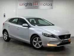 Silver Used 2016 Volvo V40 SE Estate | £7,895 (Good price)