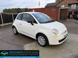 Bossa nova white Used 2014 Fiat 500 Pop Hatchback | £4,695 (Good price)