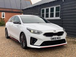 White Used 2019 Kia ProCeed Hatchback | £16,250 (Fair price)