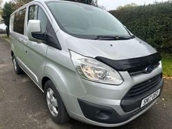 Silver Used 2017 Ford Transit Custom Limited Van | £9,500 (Expensive)