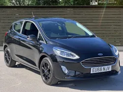 Black Used 2019 Ford Fiesta Zetec Hatchback | £6,900 (Good price)