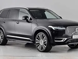 Onyx black Used 2022 Volvo XC90 Inscription SUV | £47,965 (Fair price)