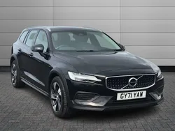 Used 2022 Volvo V60 CC Estate | £28,495 (Fair price)