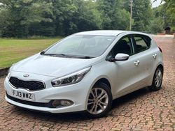 White Used 2013 Kia Ceed 2 Hatchback | £4,350 (Fair price)