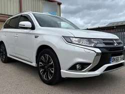 White Used 2016 Mitsubishi Outlander P-HEV SUV | £9,680 (Fair price)