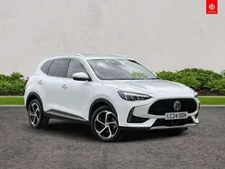 White Used 2024 MG HS Trophy SUV | £18,495 (Fair price)