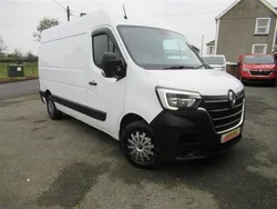 White Used 2020 Renault Master Business Van | £17,940 (Expensive)