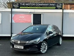 Black Used 2017 Vauxhall Astra Hatchback | £5,290 (Fair price)