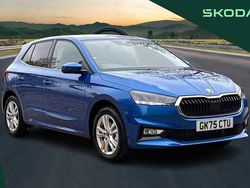 Race blue metallic New 2025 Skoda Fabia SE L Hatchback | £21,995 (Fair price)