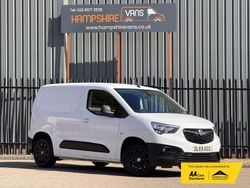 White Used 2019 Vauxhall Combo Edition MPV | £9,995 (Fair price)