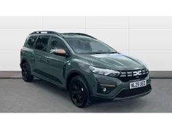 Green Used 2025 Dacia Jogger Extreme MPV | £18,452 (Fair price)