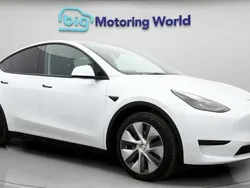 White Used 2023 Tesla Model Y SUV | £24,000 (Good price)