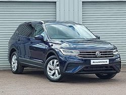 Blue Used 2024 VW Tiguan Allspace Life SUV | £28,498 (Fair price)