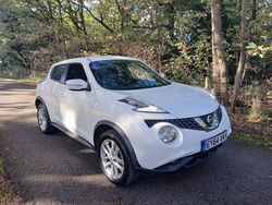 White Used 2014 Nissan Juke Acenta Premium SUV | £4,350 (Good price)