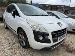 White Used 2012 Peugeot 3008 Allure Hatchback | £500