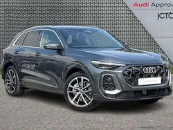 Grey Used 2025 Audi Q5 Advanced SUV | £55,432 (Expensive)
